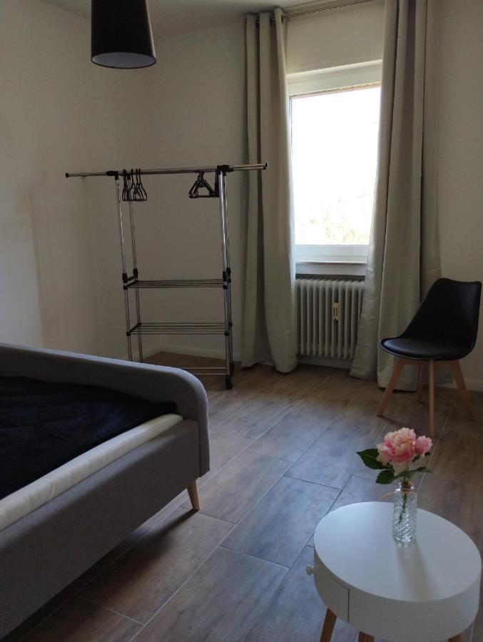 Appartement 4 Personen - Zimmer In Wohnung, Zentral, Ruhig, Modern Lubbecke Exterior foto